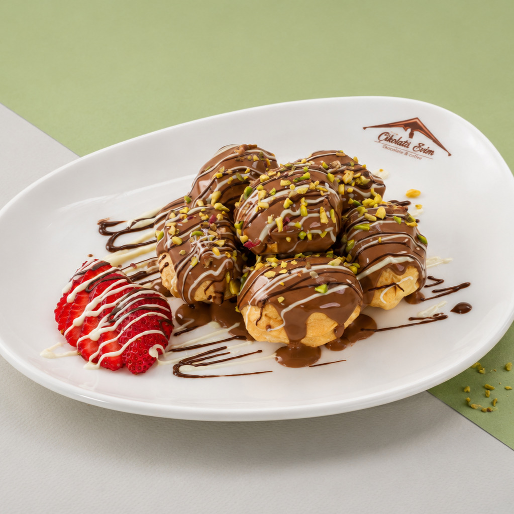 Myra Profiterol (Antep Fıstıklı)