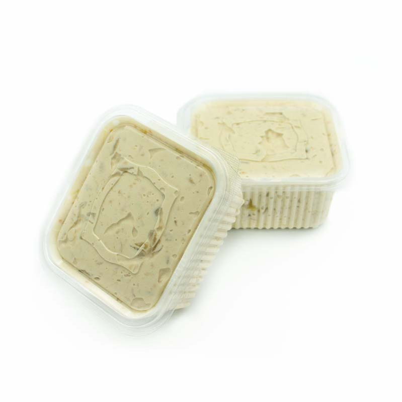 Mütebbel ( közlenmiş patlıcan 1 kilo.)