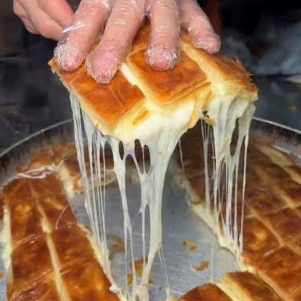 0.5 kg kaşarlı su böreği