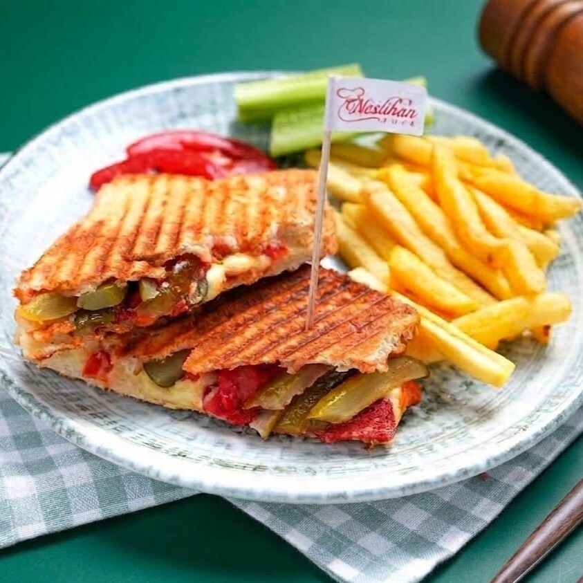 Karışık Tost