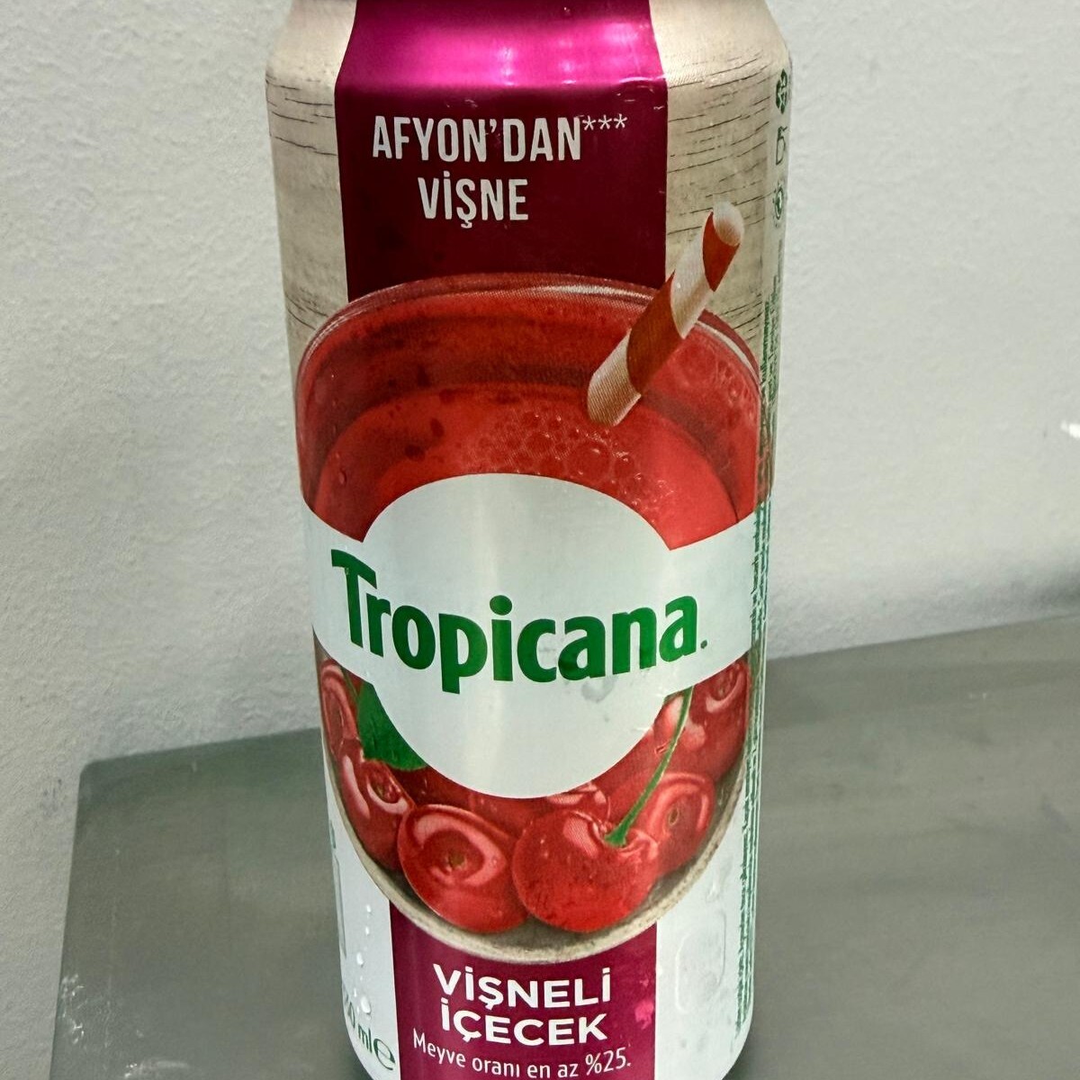 Tropicana Vişne (330 ml)
