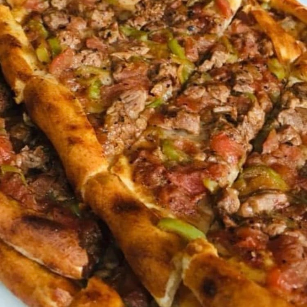 Kuşbaşılı Pide