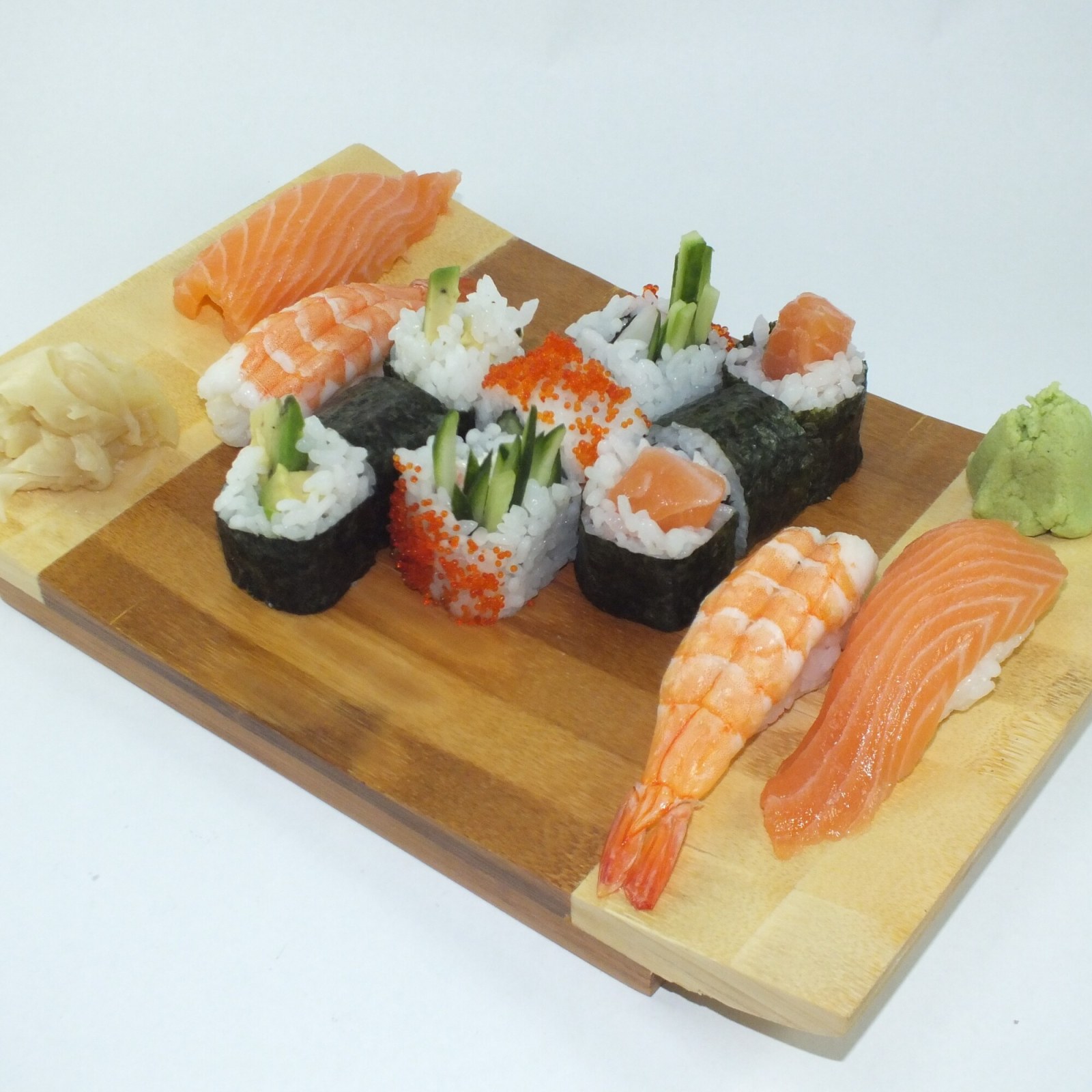 Standart Sushi Set Menü (13 Pcs)
