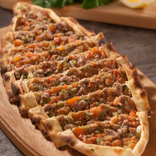 Kuşbaşılı Pide