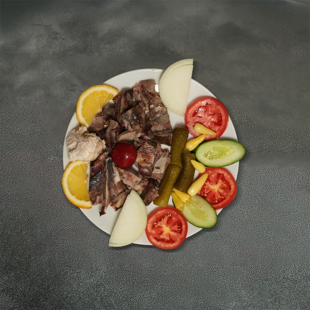 Tandır Kuzu Söğüş Yarım