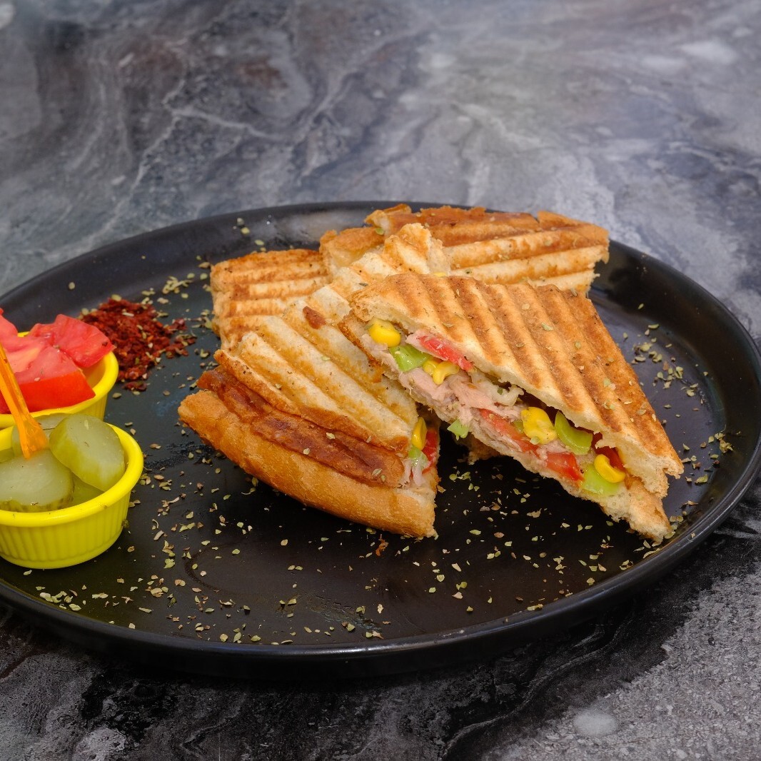 Ton Balıklı Tost