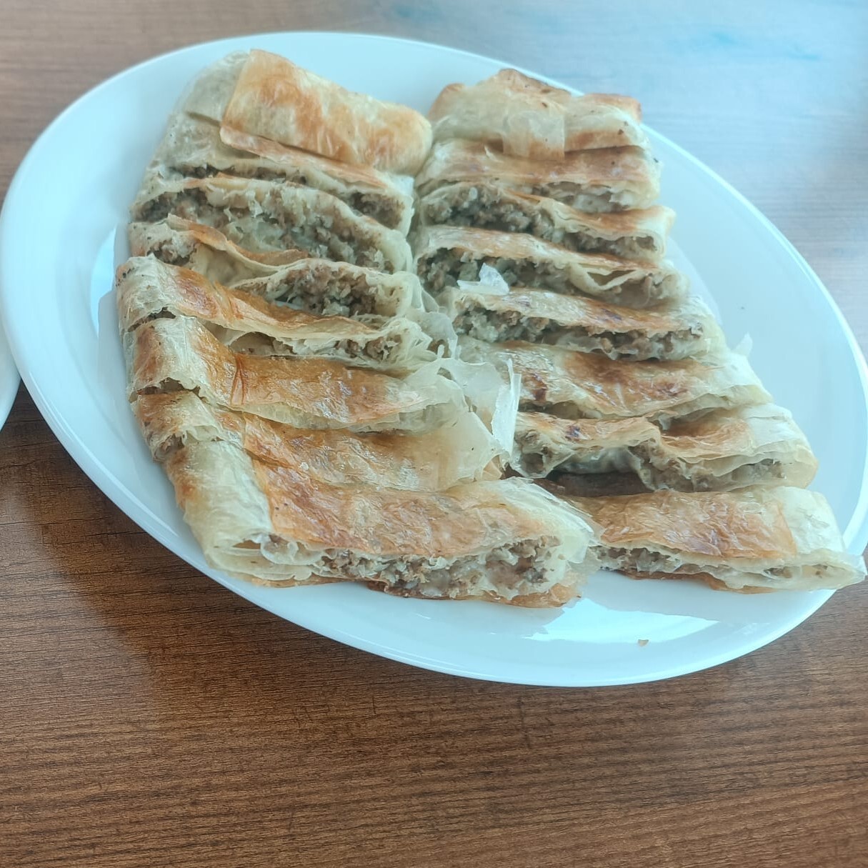 Kıymalı Serpme Börek (1 Kg)