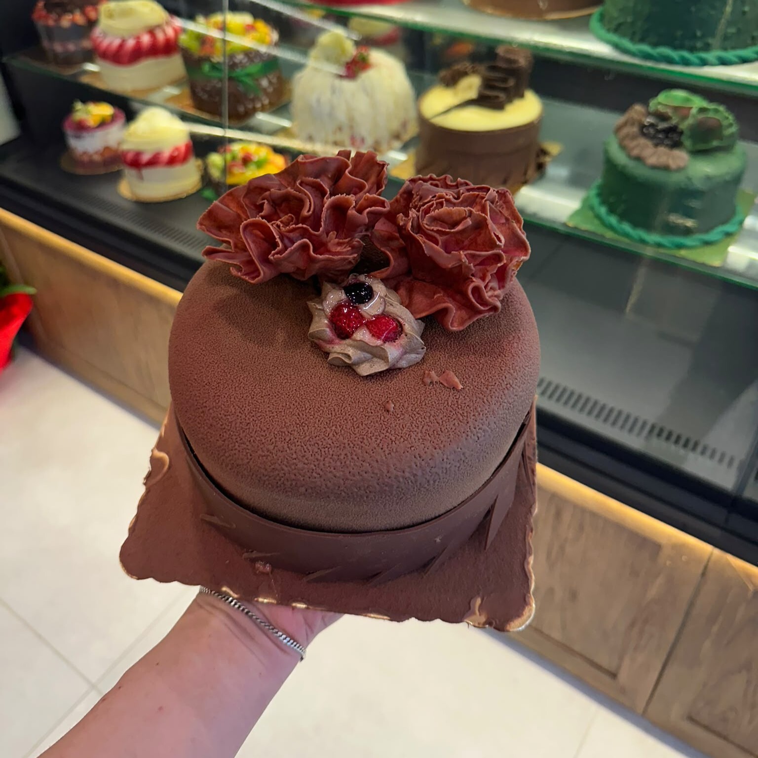 Çikolata, Frambuaz, Böğürtlen Pasta (4 - 5) Kişilik
