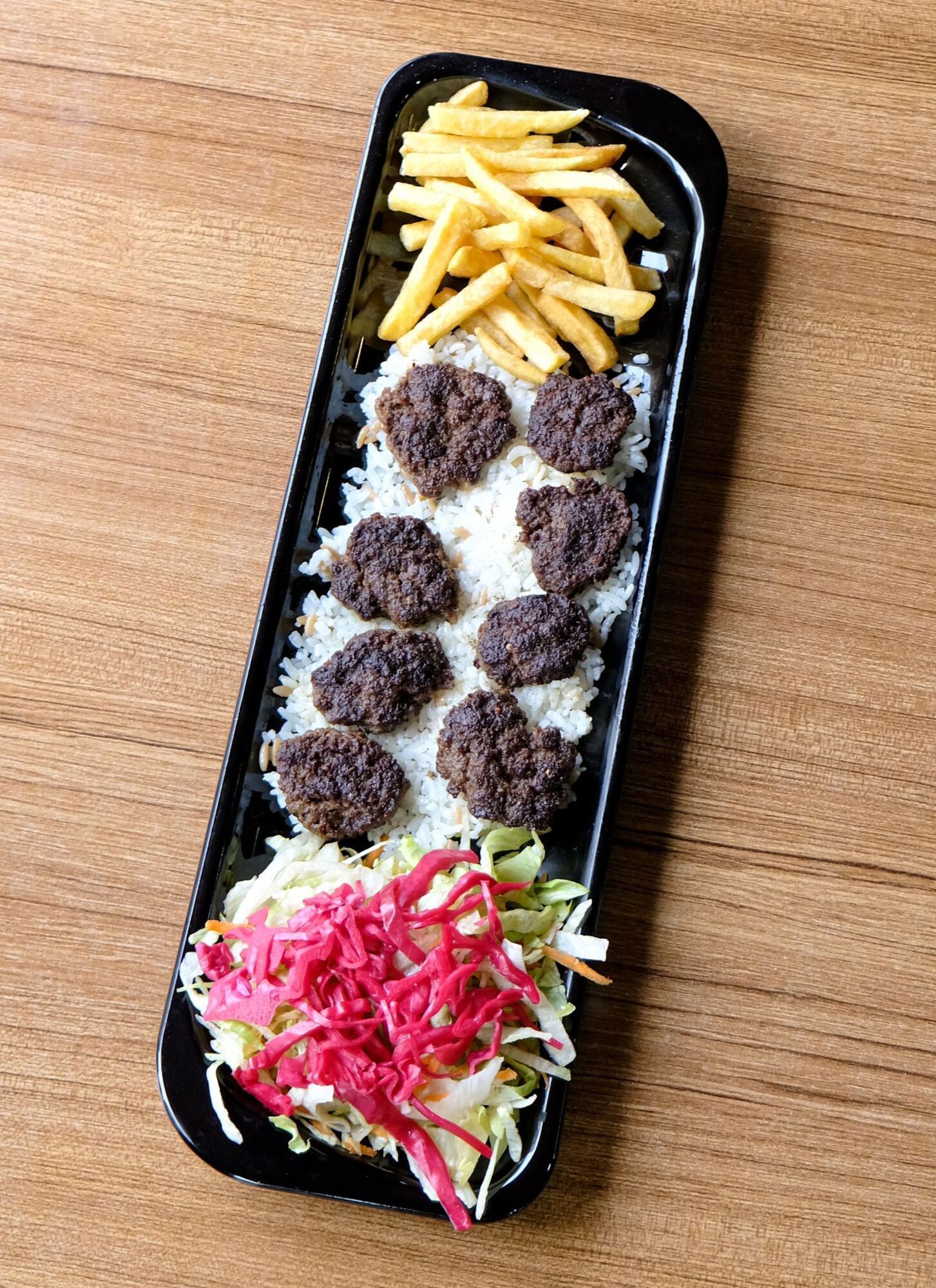 Et Köfte Ekmek Menü