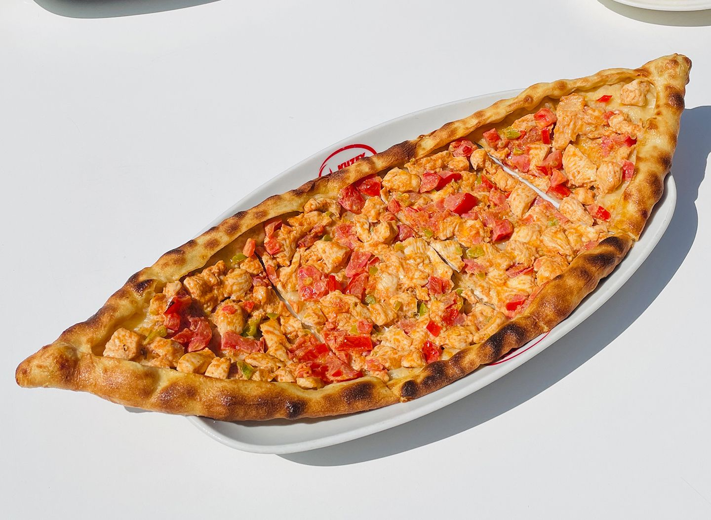 Tavuklu Kaşarlı Pide (AÇIK)