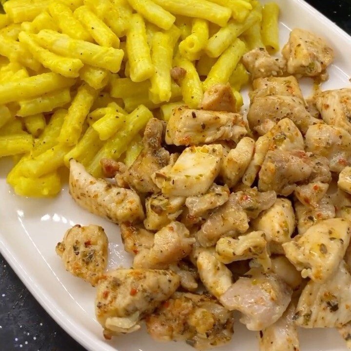 Köri Soslu Tavuk Menü