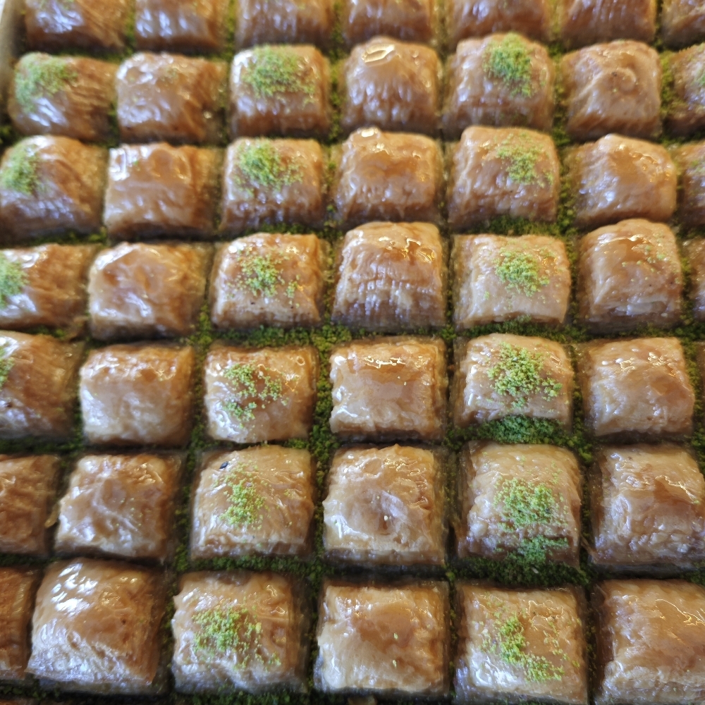 Fıstıklı Baklava (1 Kg)