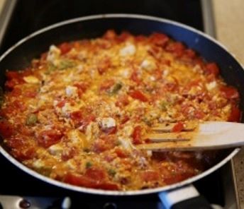 Kaşarlı Menemen