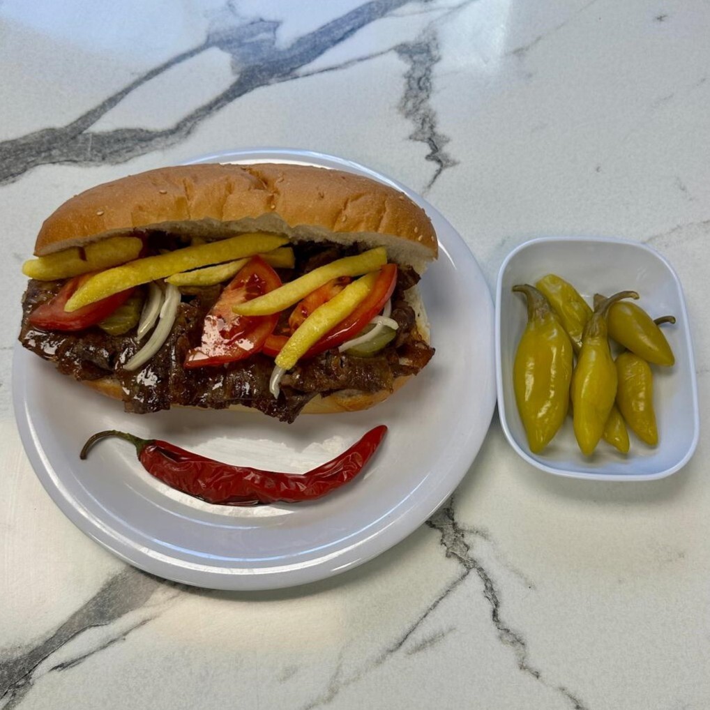 Sütlü Ekmek Arası Yaprak Et Döner ( 250 Gram )