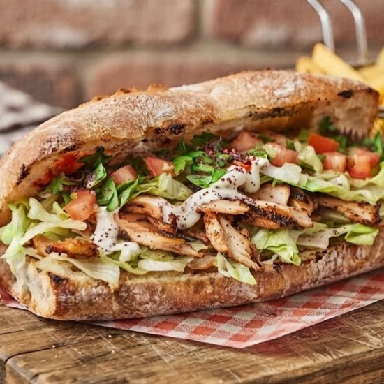 Tavuk Döner Sandviç Ekmeğine