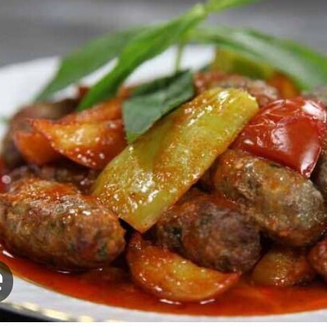 Fırında Salçalı Köfte