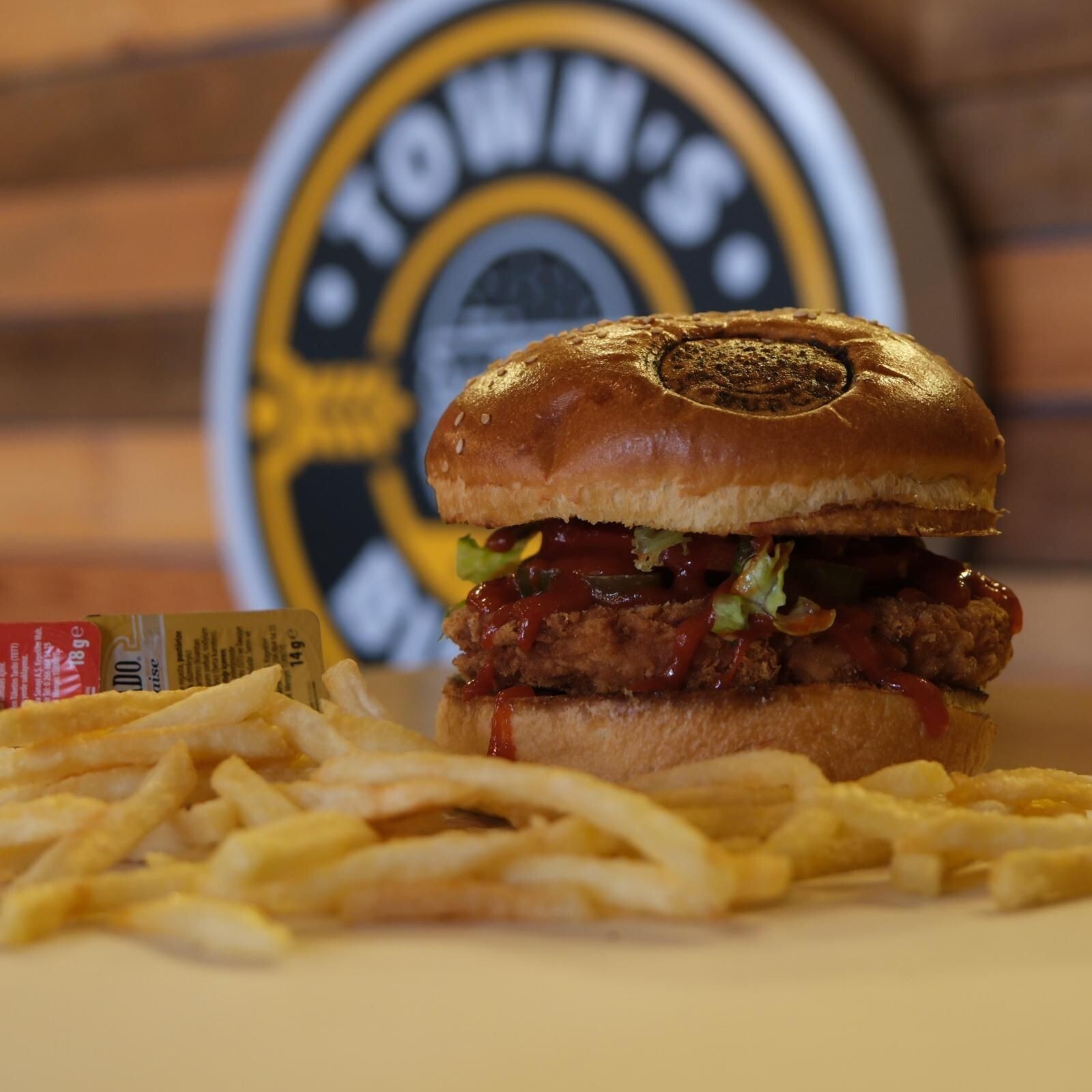 Acılı Tavuk Burger