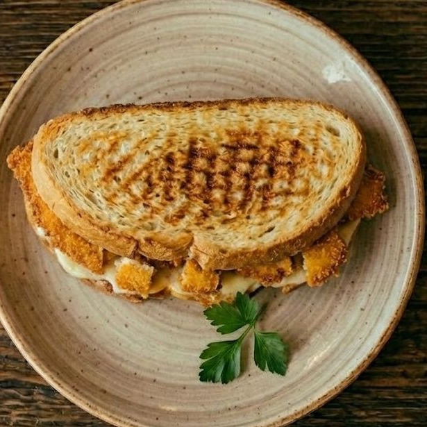 Şnitzel Tost