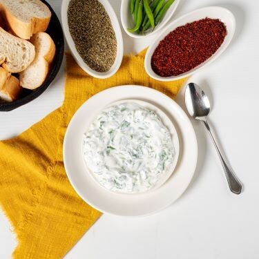 Meze Semi̇z Otu