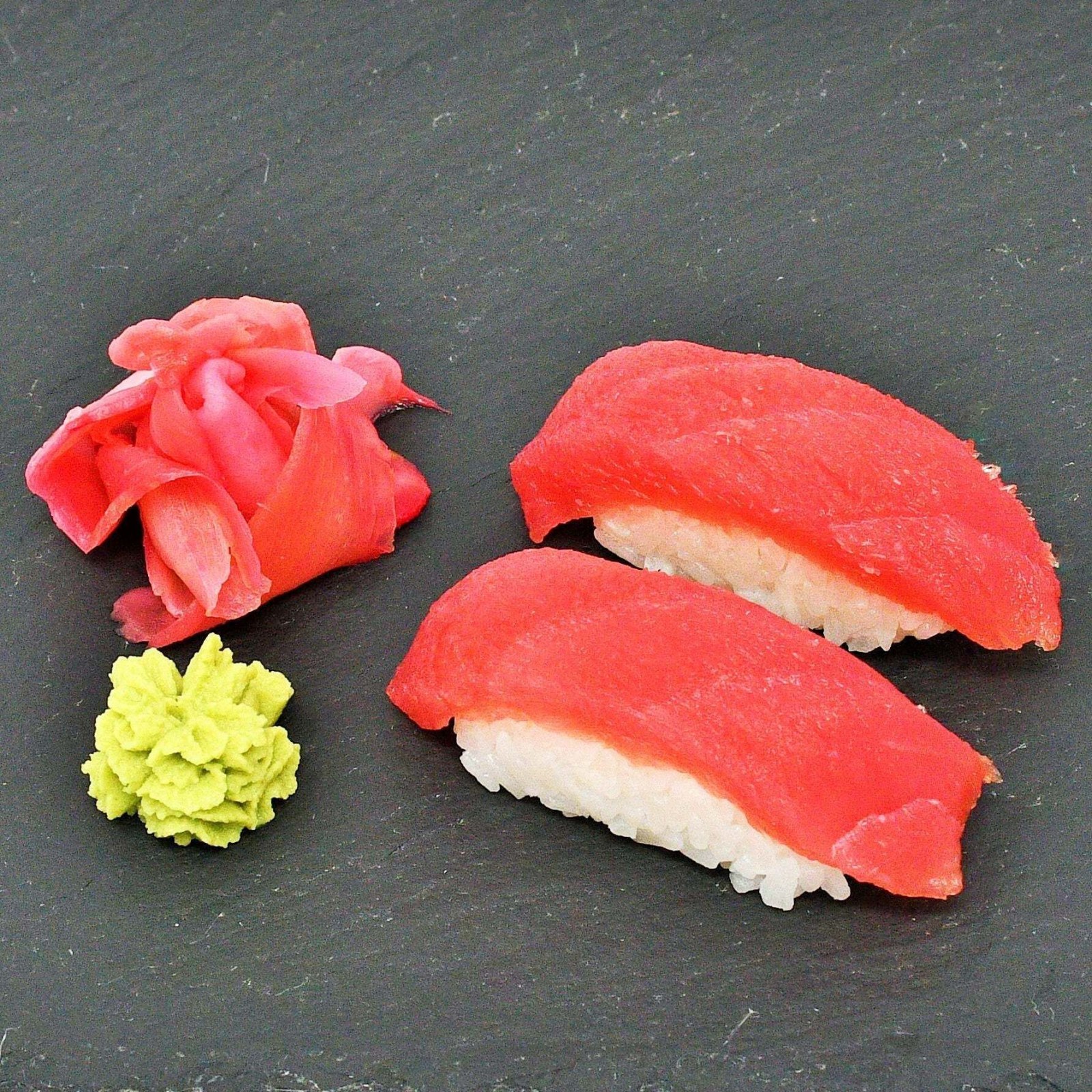 Maguro Nigiri