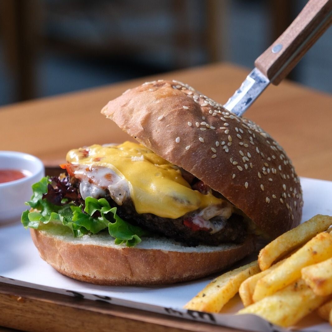 Nunu Burger