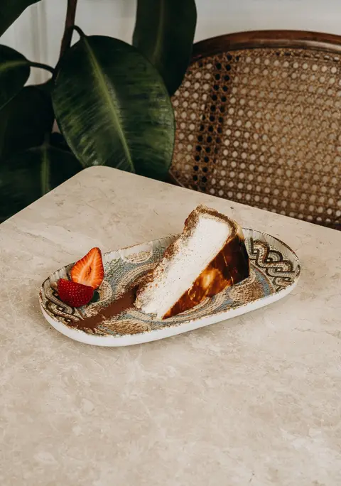 Chocolate Tiramisu Bask Cheesecake