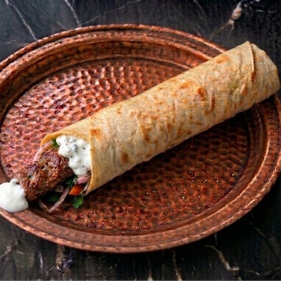 Patlıcanlı Yogurtlu Adana Dürüm