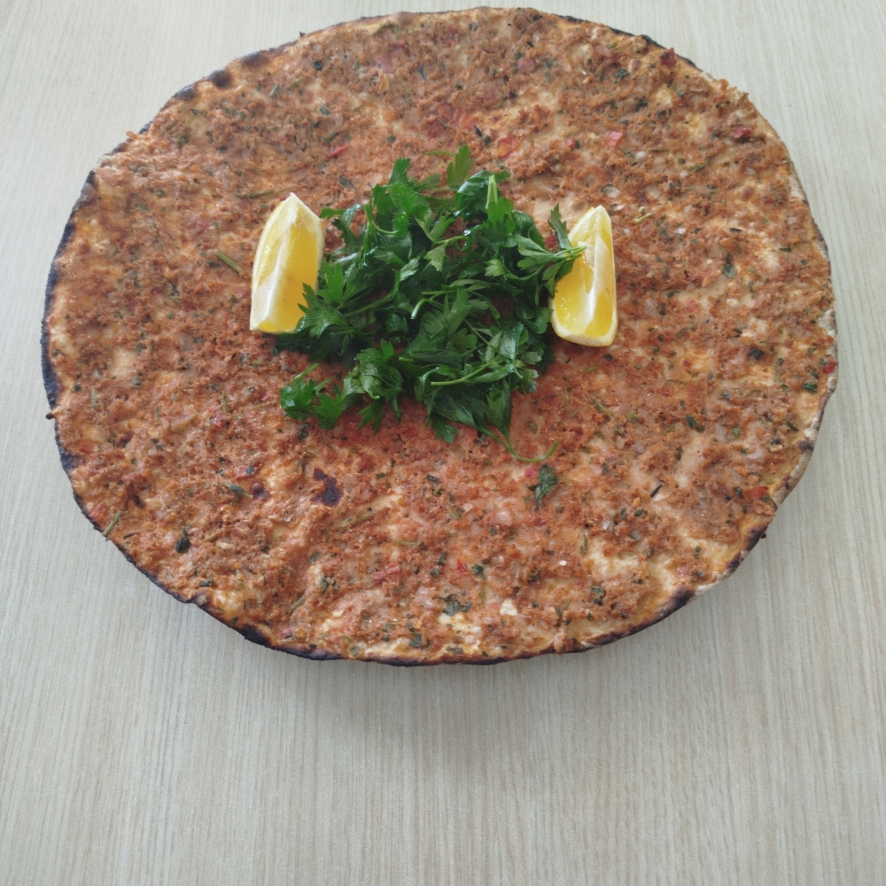 8'Li Lahmacun Menü (2.5 Lt Cola)