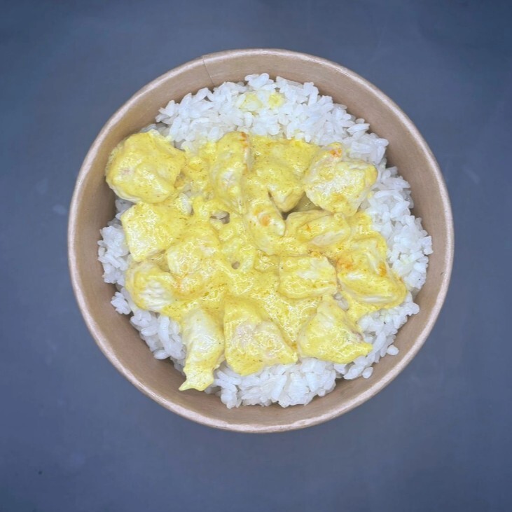 Köri Soslu Tavuk Pilav
