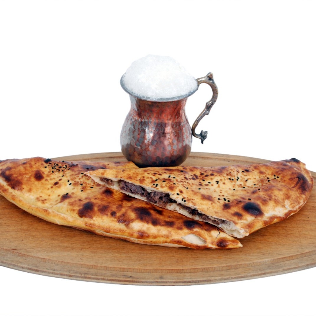 Kavurmalı Pide