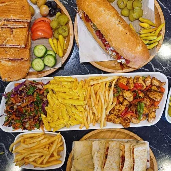 Köri Soslu Kaşarlı Tavuk