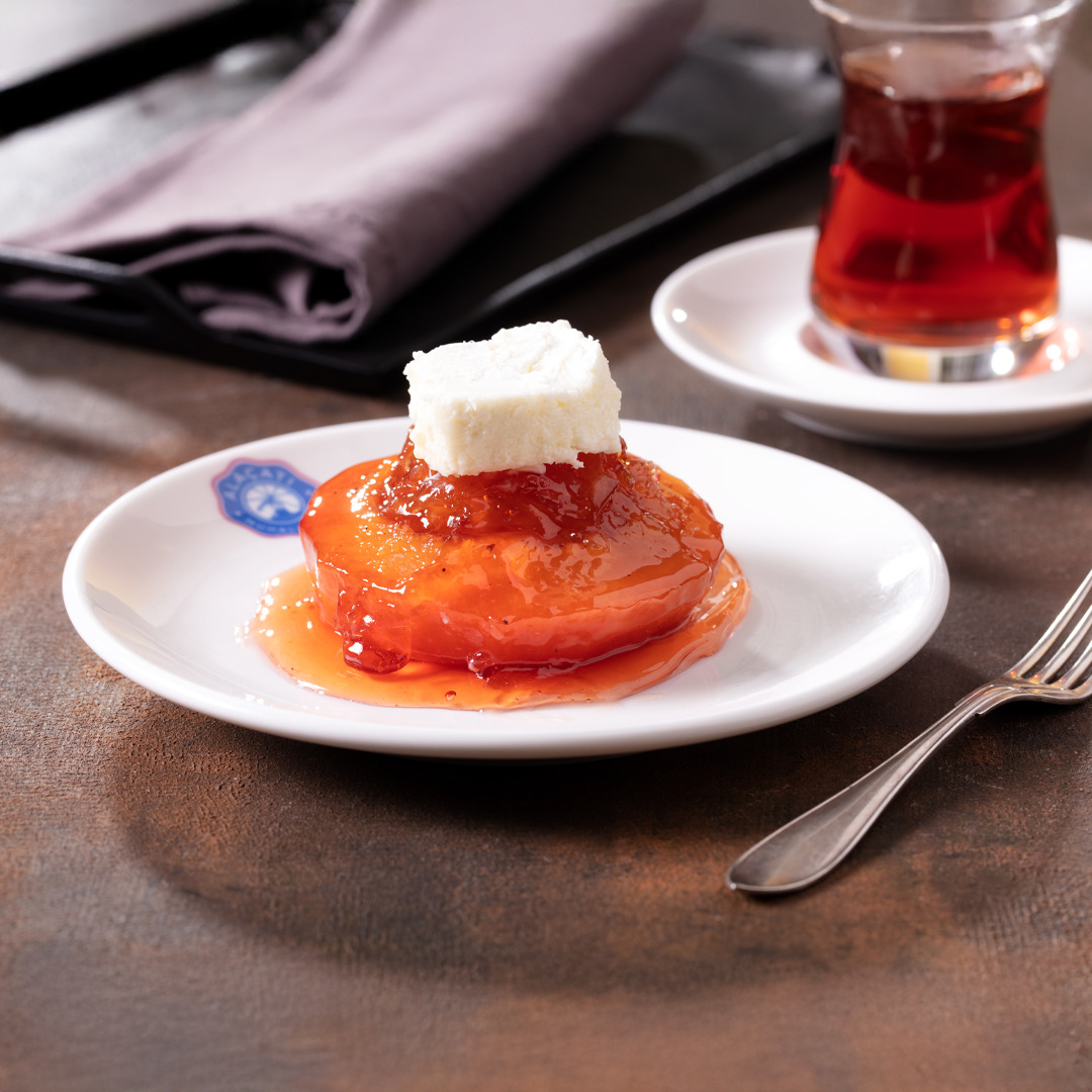 Kaymaklı Ayva Tatlısı