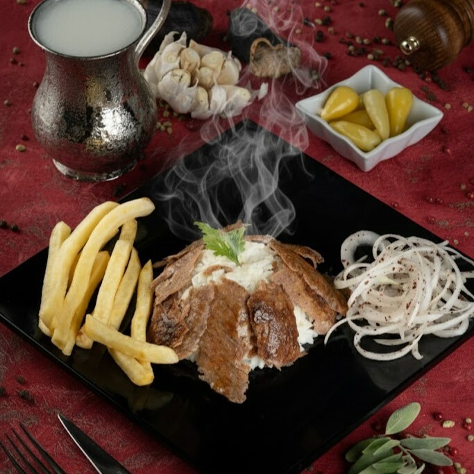 Pilav Üstü Et Döner Menü
