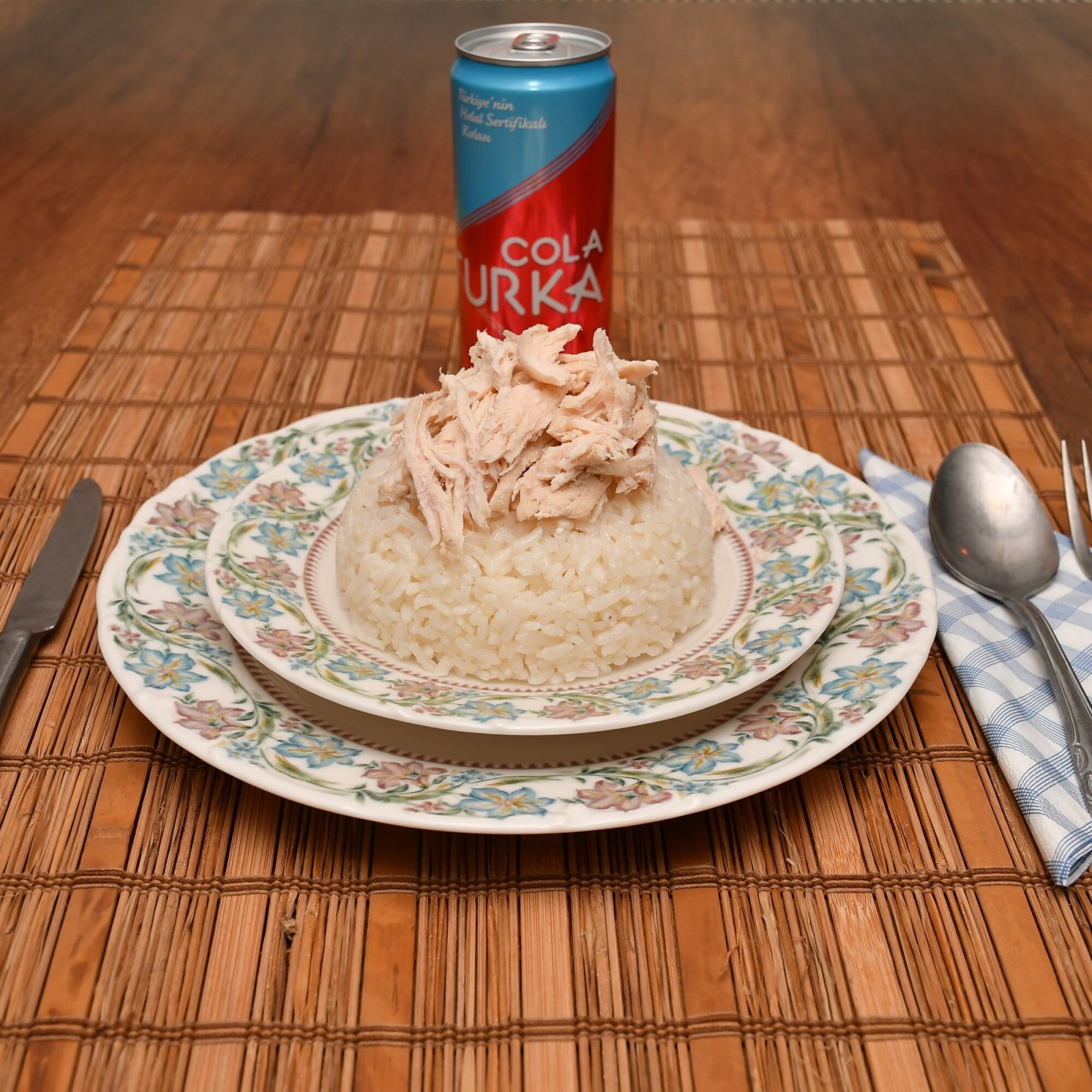 Kola Turka Fırsatı (Tavuklu Pilav)