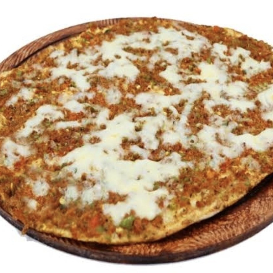 Kaşarlı Lahmacun