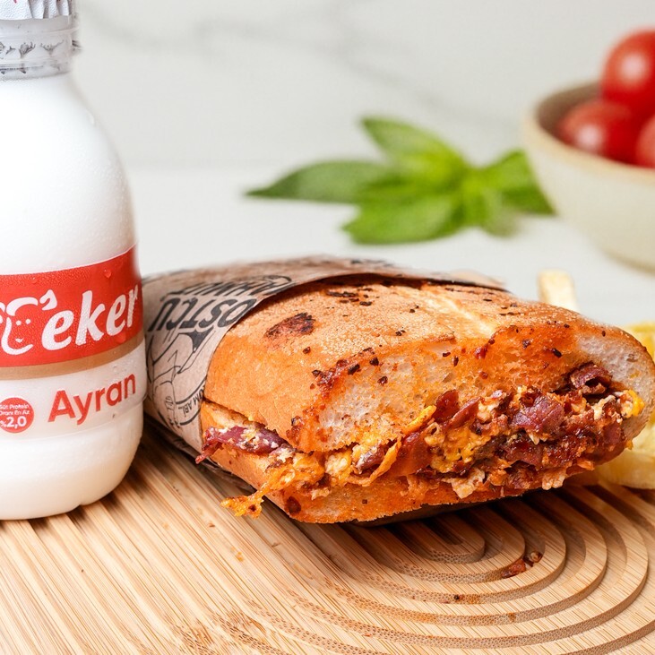 Pastırmalı Tost Menü