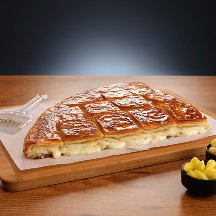 Bülent Börek Peynirli (1 Kg) + Limonata (1 Lt)
