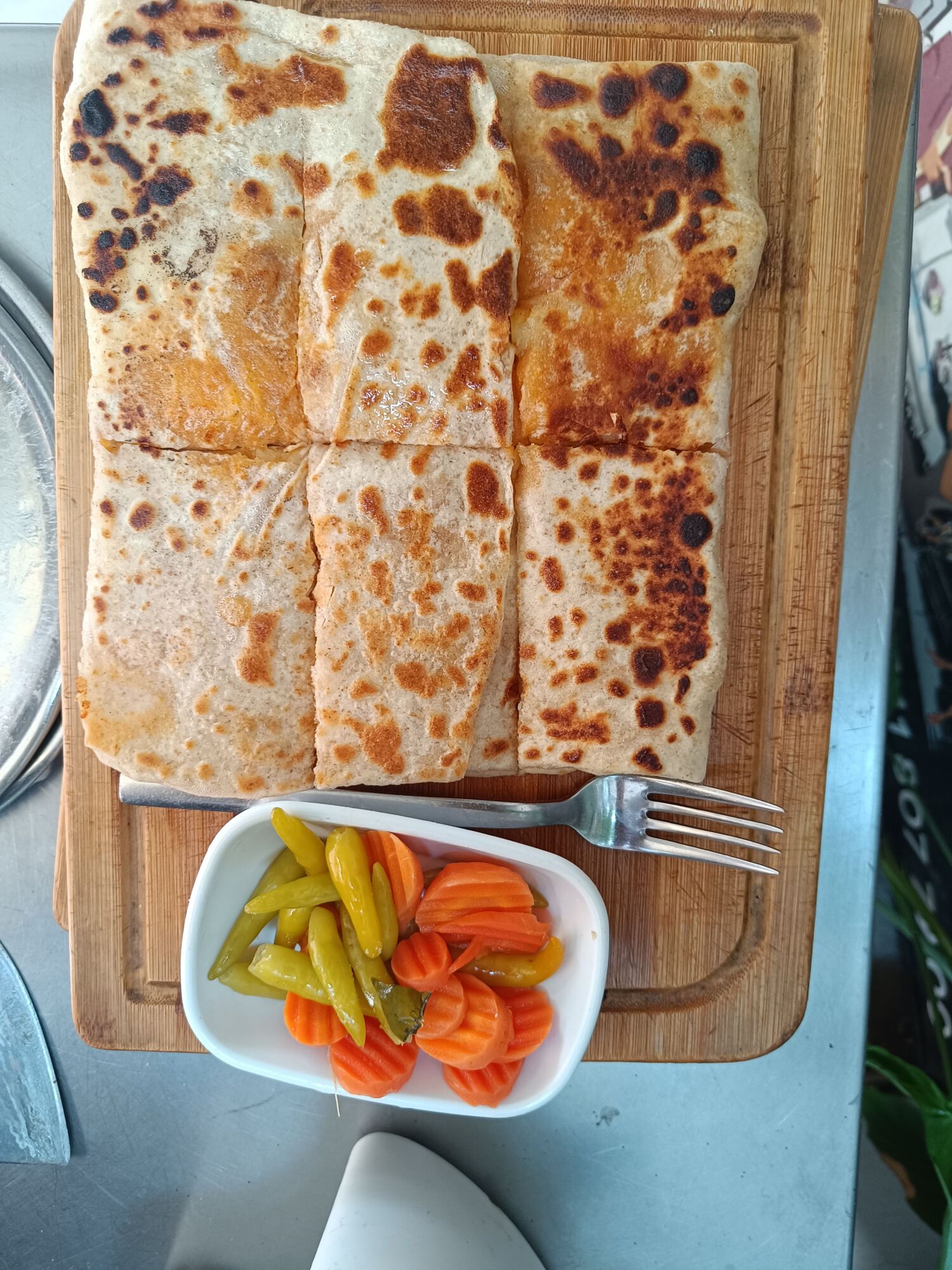 Salamlı Kaşarlı Gözleme