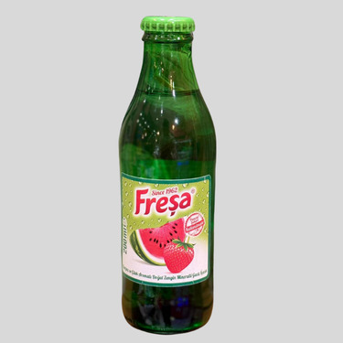 Freşa Karpuz & Çilek Aromalı Doğal Maden Suyu