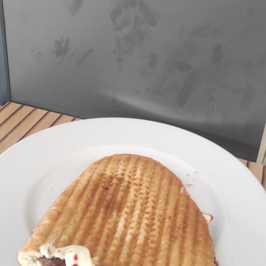 Yarm Ekmek Arası Ekstra Kaşarlı Tost