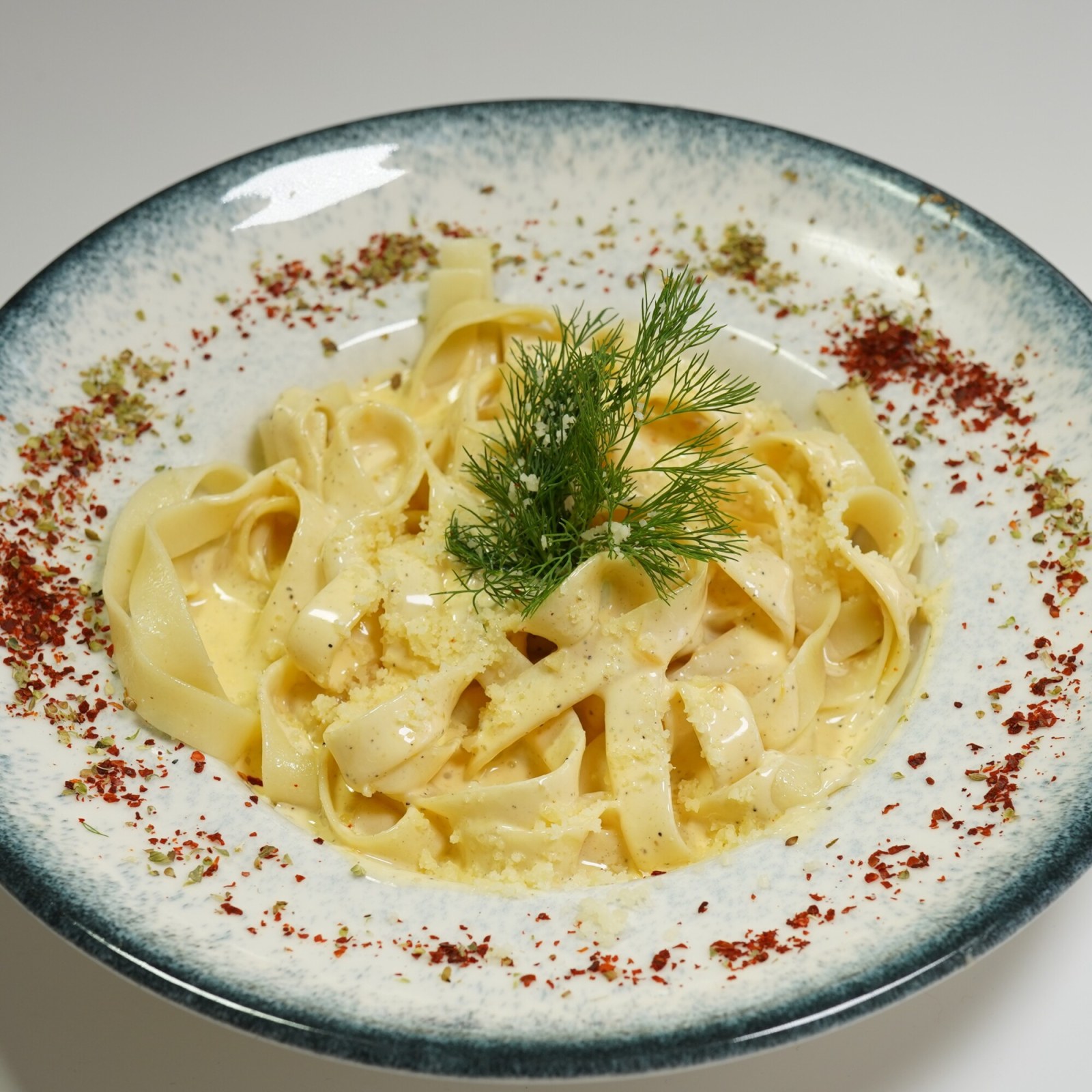Chedar Soslu Fettucini