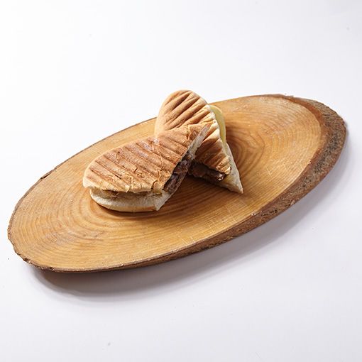 Mini Kavurmalı Kaşarlı Tost