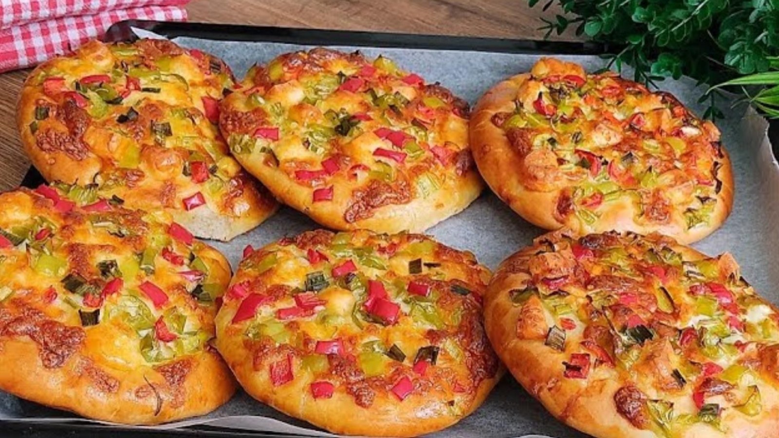 Karışık Pizza (Mini)