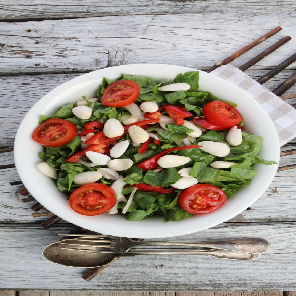 Bademli Roka Salata