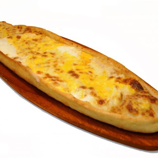 Kaşarlı Yumurtalı Pide
