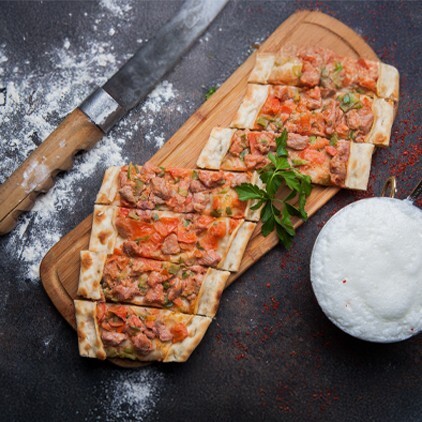 Kuşbaşı Kaşarlı Pide