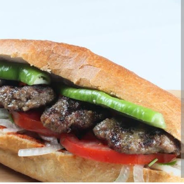 3/4 Ekmek Arası Köfte