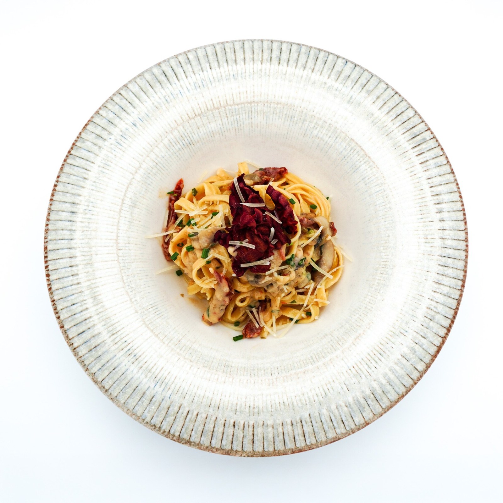 Kuru Domatesli & Mantarlı Fettuccıne