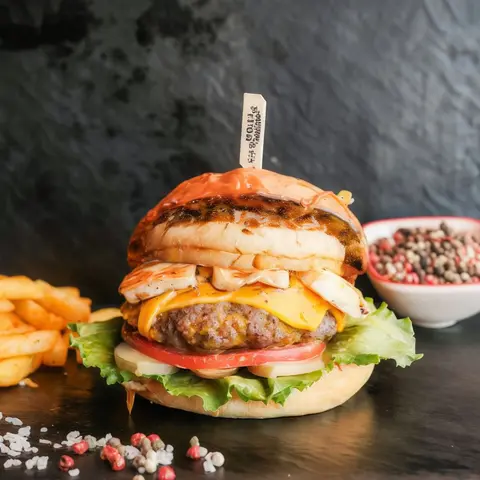 No.13 Tropikal Burger
