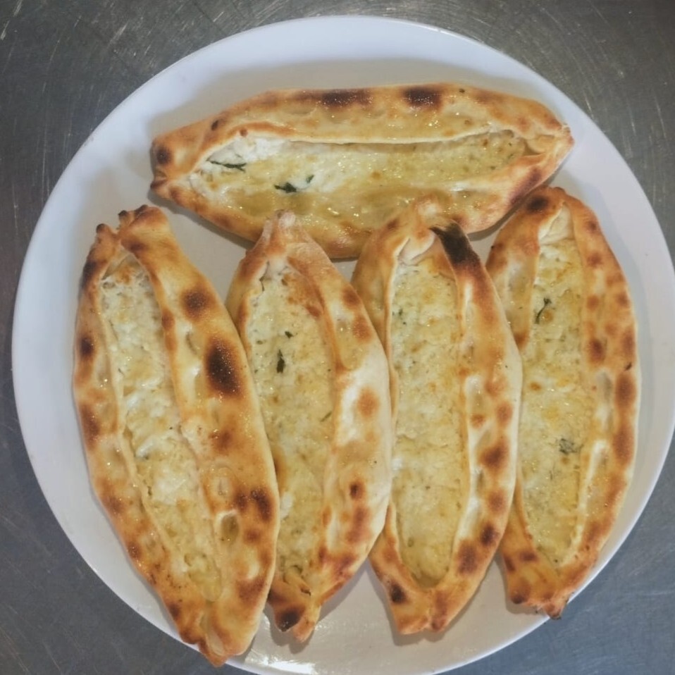 Peynirli Börek